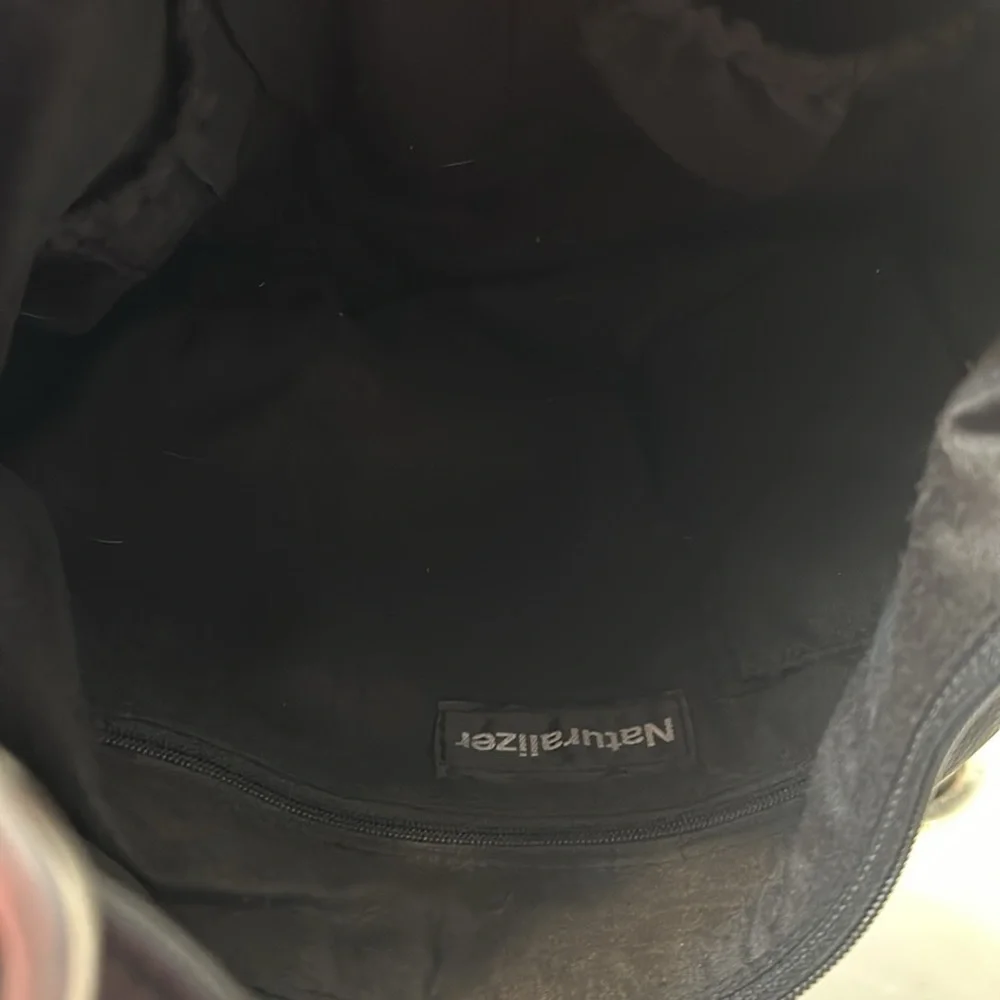 Classic Black Leather Hobo Shoulder Bag - Unbranded
